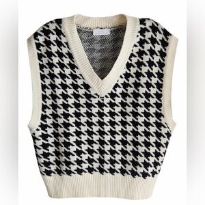 Black and White Houndstooth V-Neck Sweater Vest